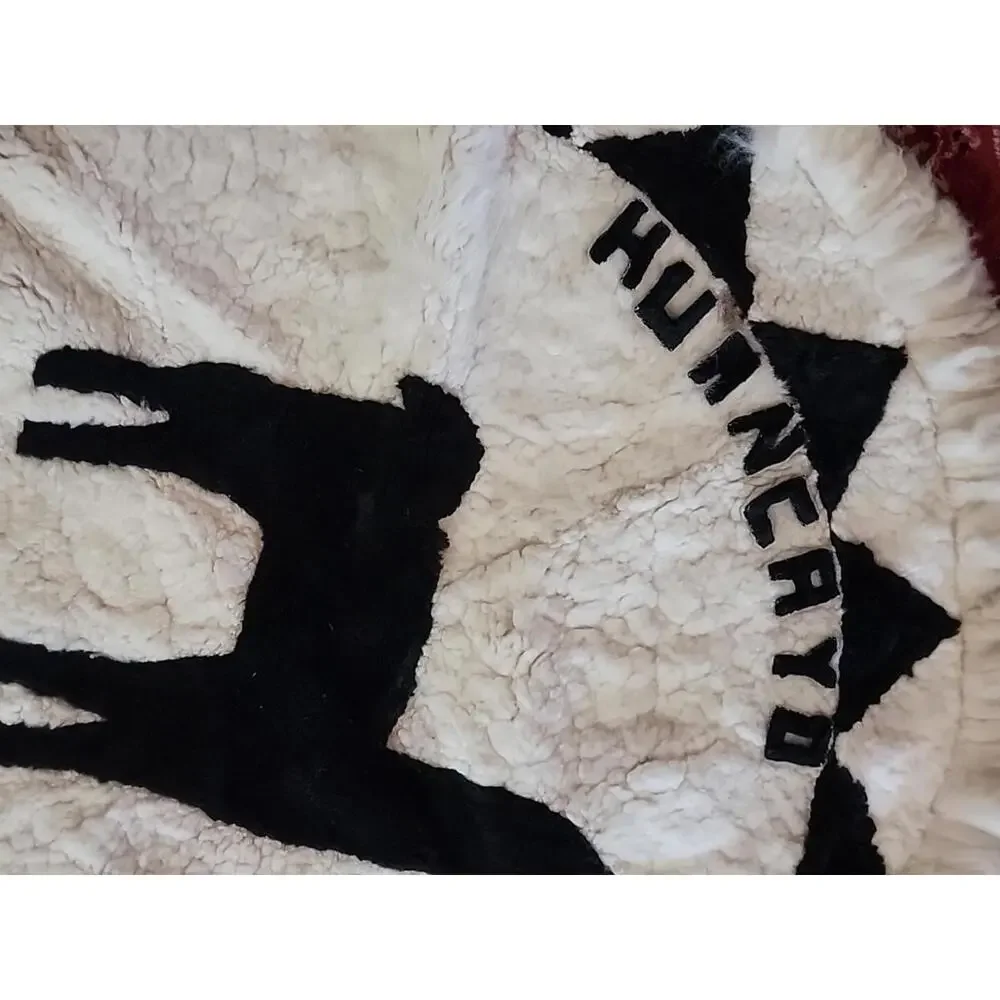 Vintage Peruvian Alpaca LLAMA Rounded/ Decorative Rug 39